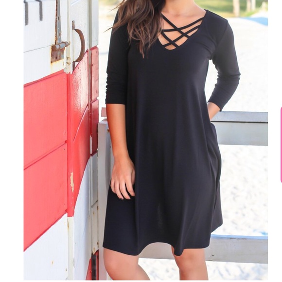 ✨LAST ONE✨Black triple lattice pocket swing dress - Picture 2 of 6